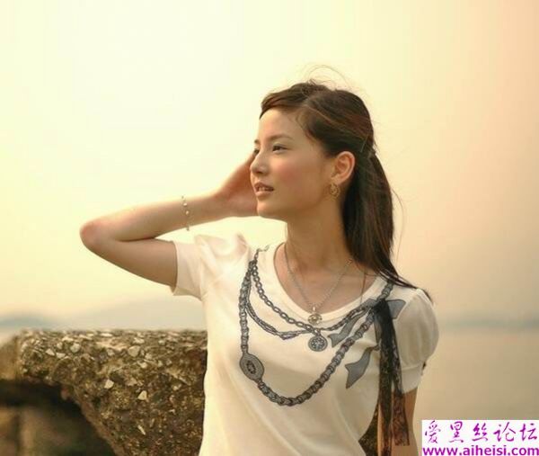 清新的甜妞