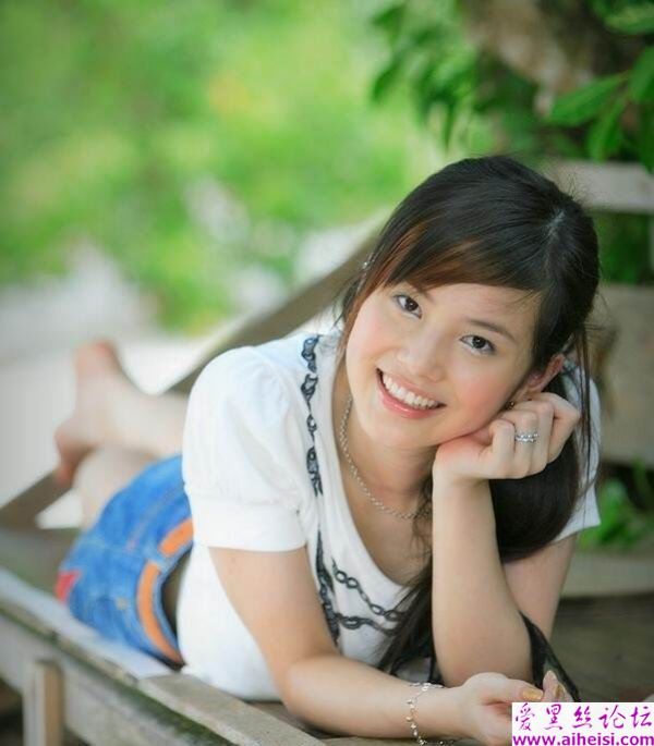 清新的甜妞