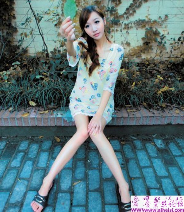 含苞待放的美女集体展露