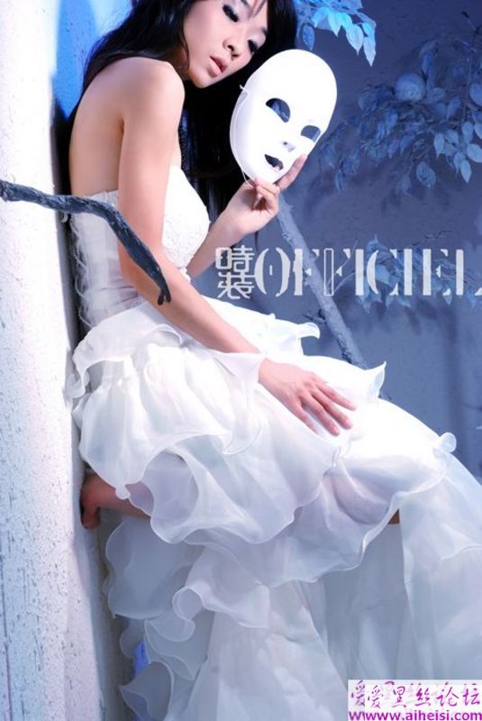 含苞待放的美女集体展露