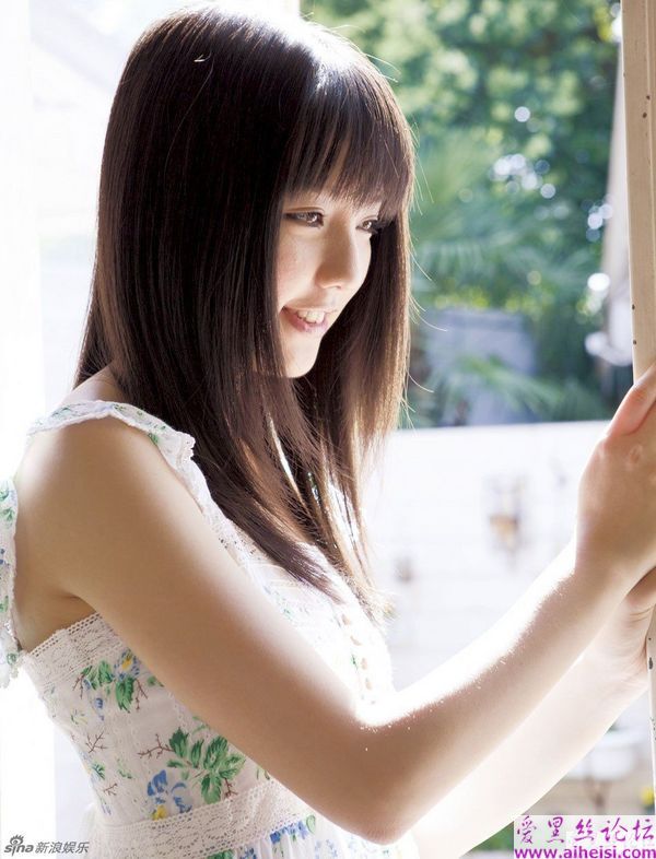 美少女真野惠里菜