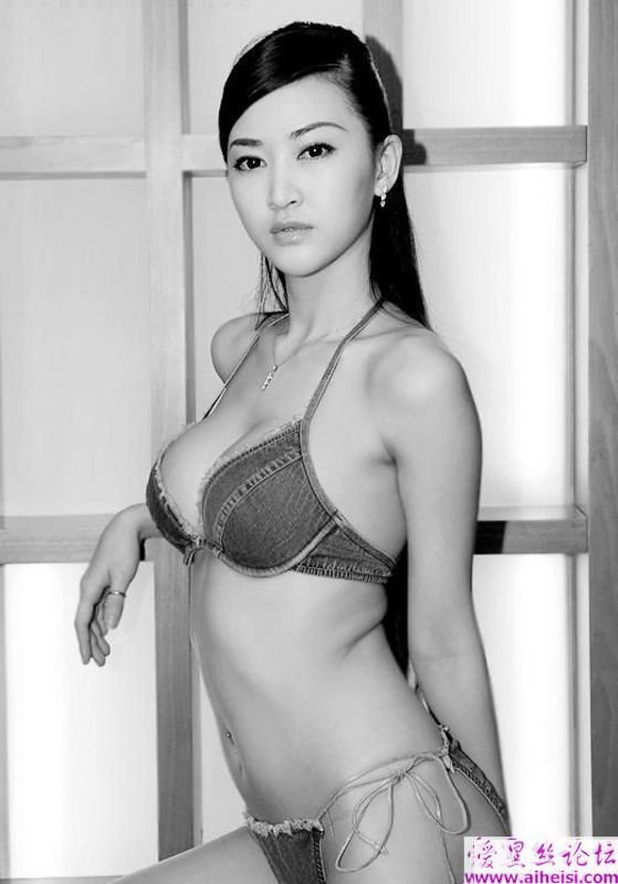 性感迷人豪乳王秋菊