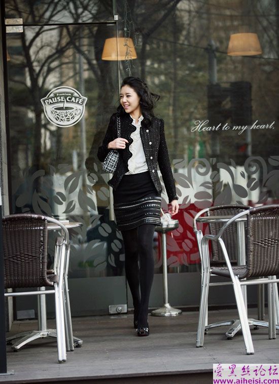 时尚黑丝性感美女