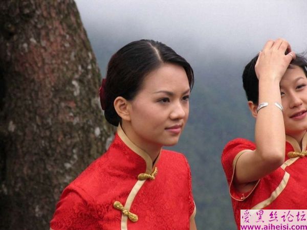 漂亮的迎宾小姐