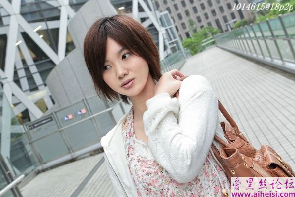清纯靓女田代 まき18歲