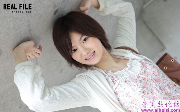 清纯靓女田代 まき18歲