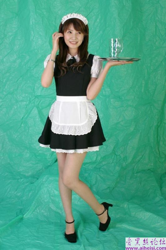 日本美腿女仆服务生
