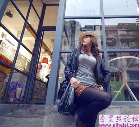 选秀“脱光门”女主角被人肉