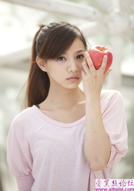世新气质妹~胡妞妞