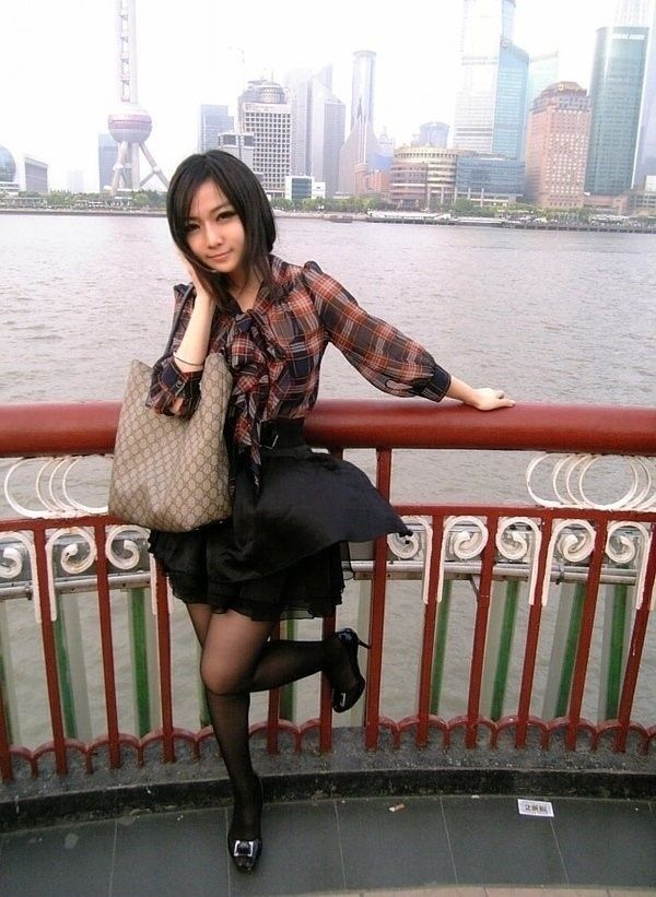 大学女生宿舍丝袜美腿