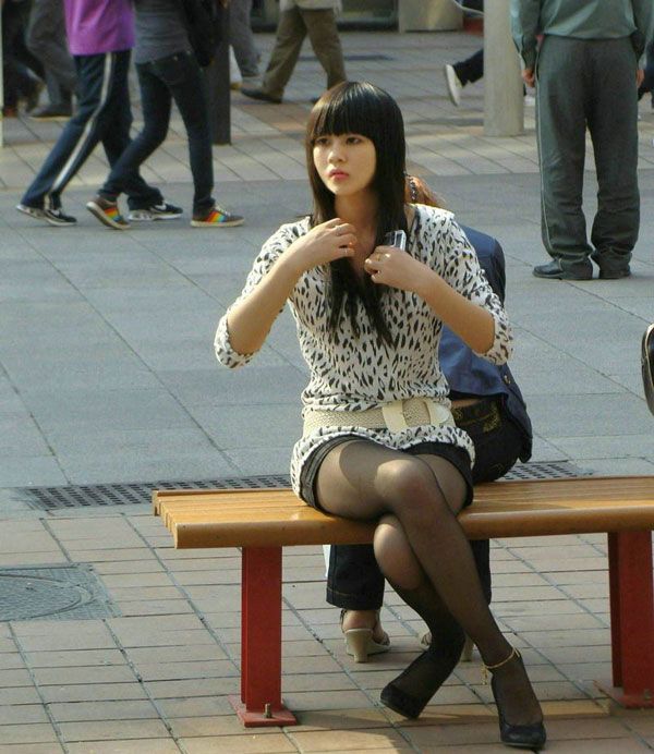 大学女生宿舍丝袜美腿