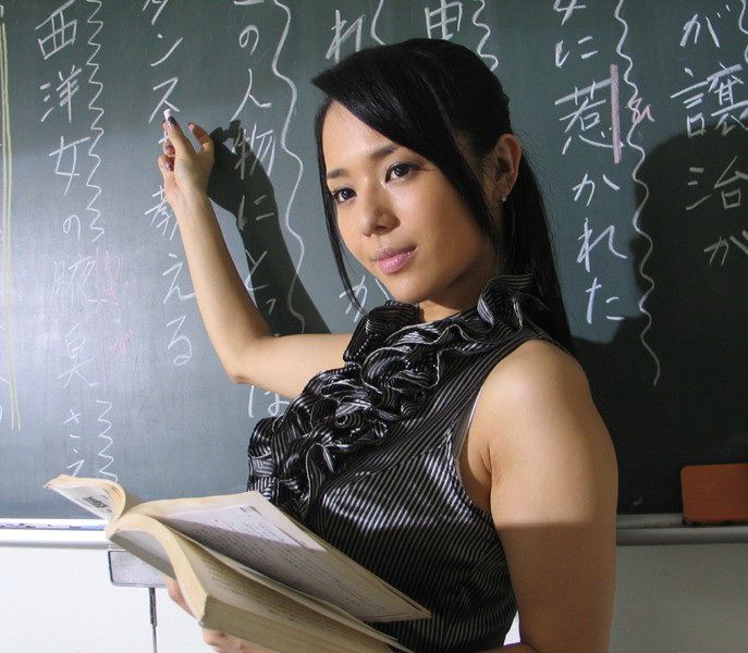 我们永远的苍老师苍井空
