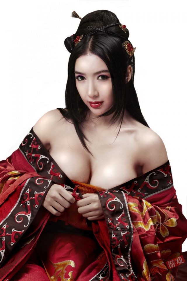 张婉悠性感复出，为《枭雄》COS貂蝉