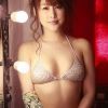 安惠美的半裸性感写真