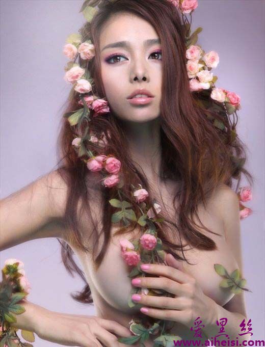 李莎莎透视装性感写真
