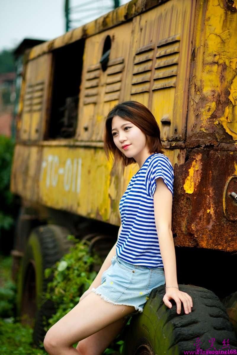 岁月如歌清纯美女高清写真套图