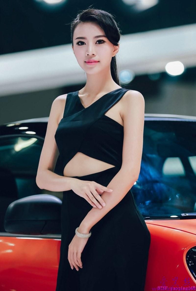 性感气质车模优雅大方性感撩人高清车展美女图片