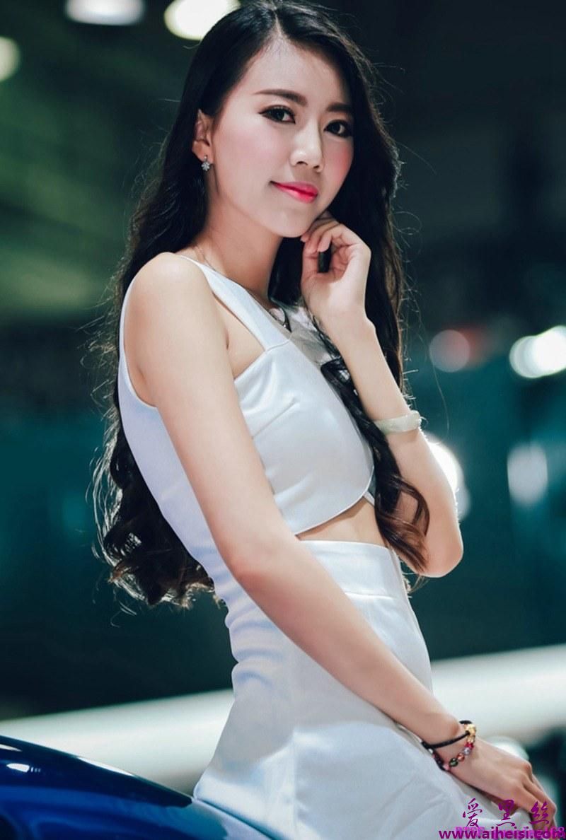 性感气质车模优雅大方性感撩人高清车展美女图片