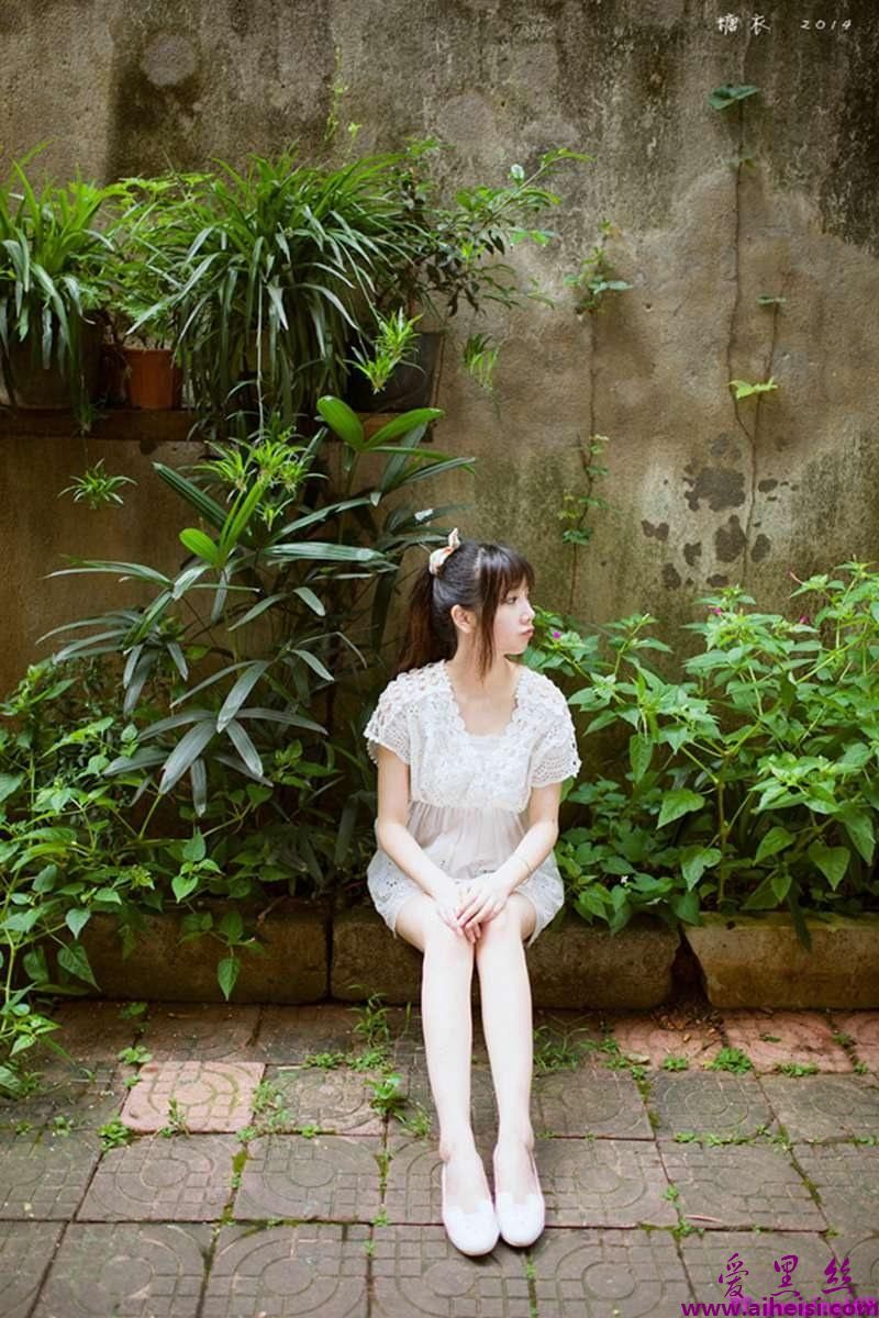 清纯少女秘密花园写真笑容甜美唯美摄影