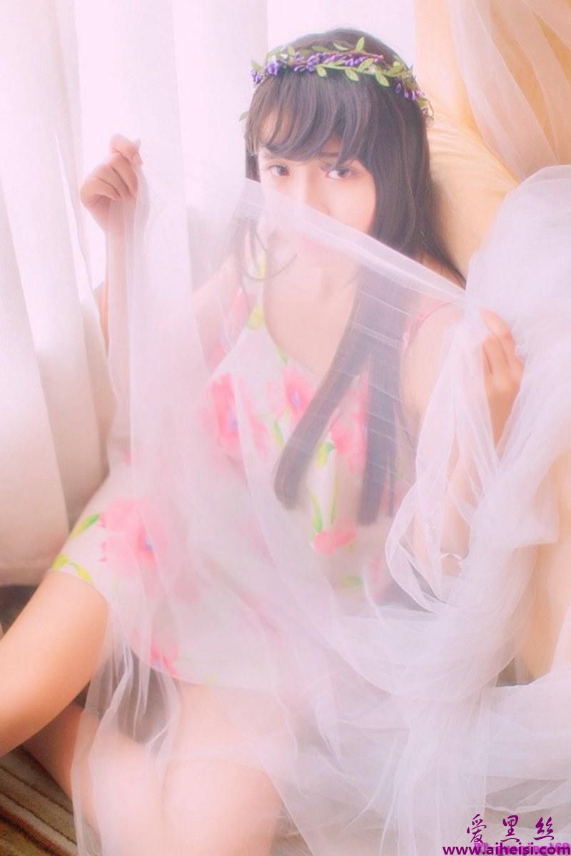 治愈系校花美女清新脱俗朦胧摄影