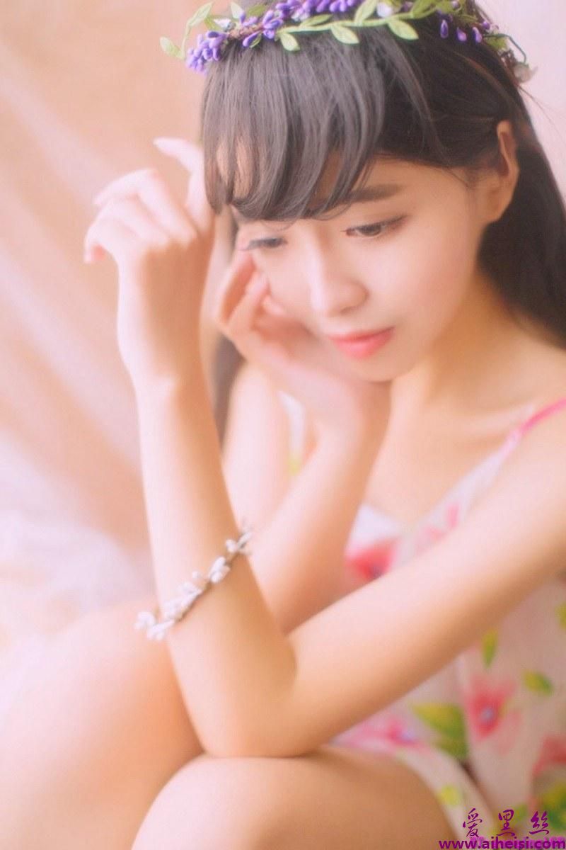 治愈系校花美女清新脱俗朦胧摄影