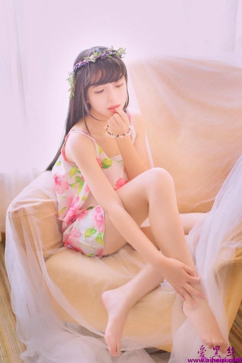 治愈系校花美女清新脱俗朦胧摄影