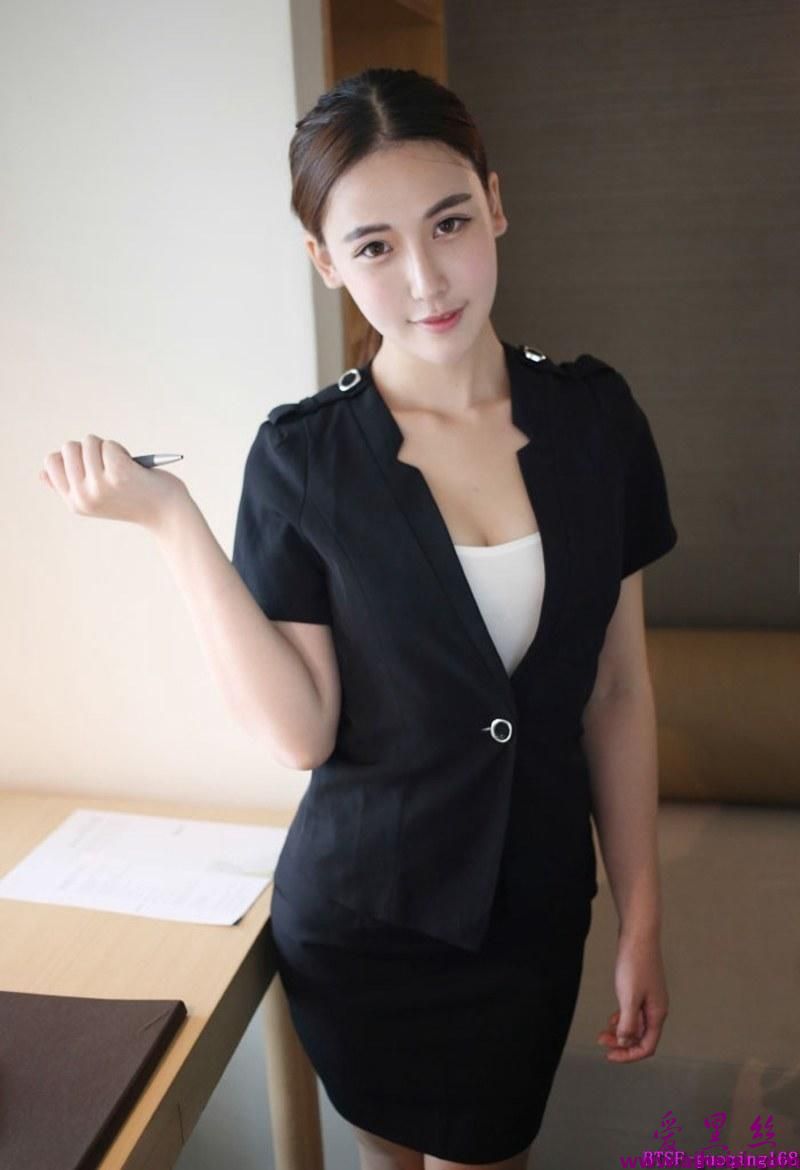 美女秘书熊吖BOBO办公室制服诱惑高清图片