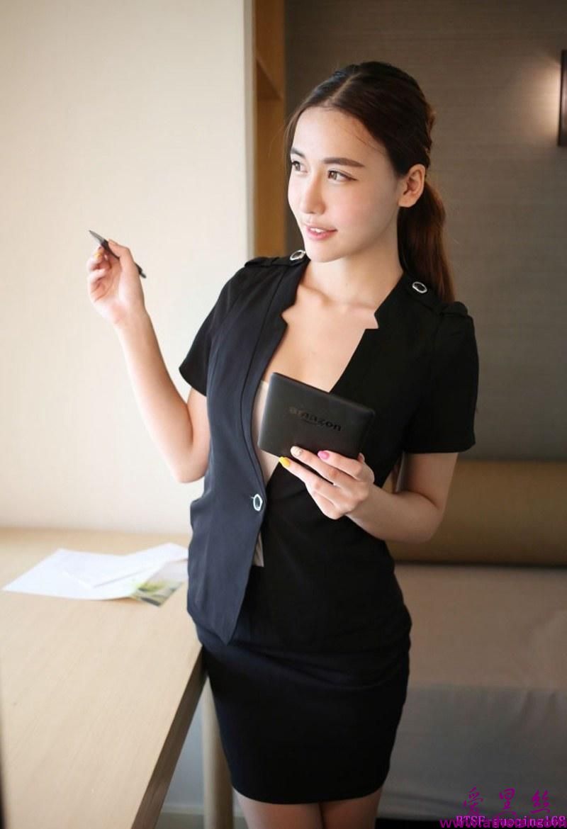 美女秘书熊吖BOBO办公室制服诱惑高清图片