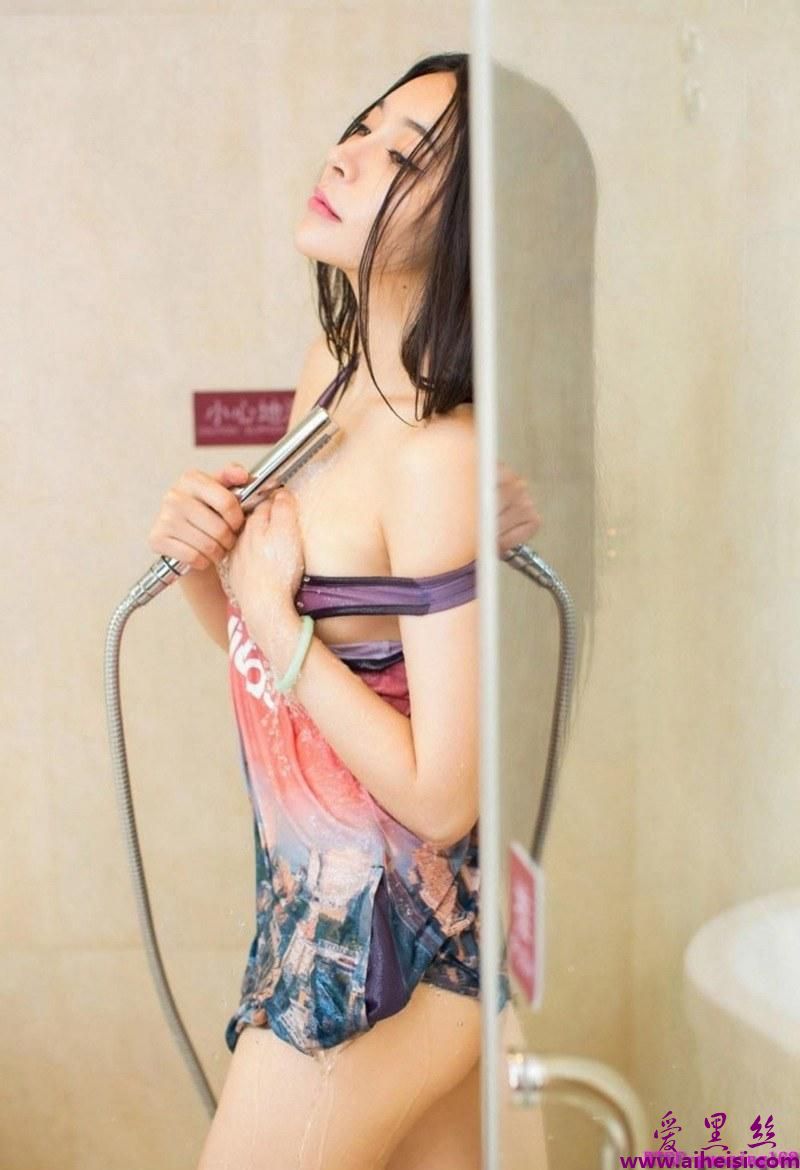 网络美女浴室写真美女大胆艺术精品套图