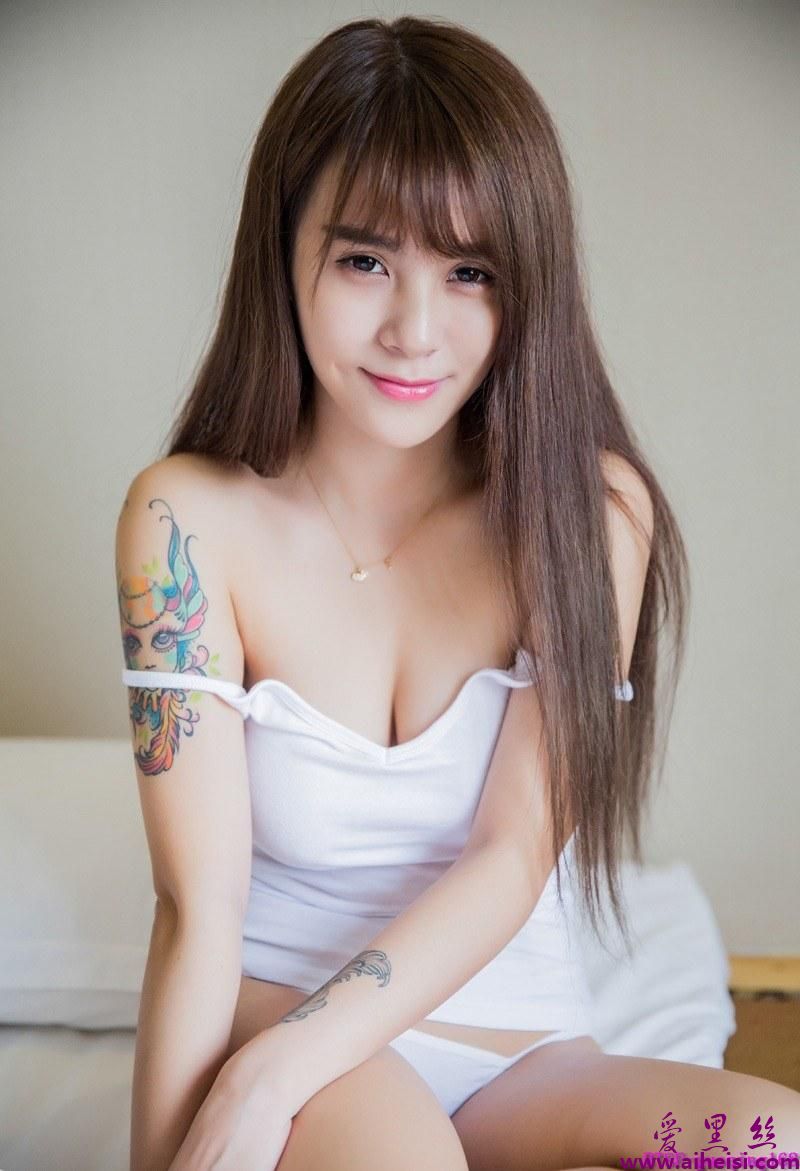 纯妹子夏美酱酥胸迷人大尺度性感写真