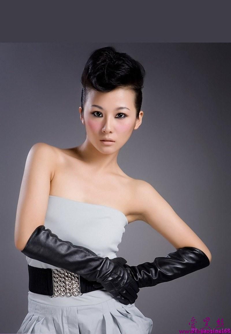 中国美女明星宁露性感时尚高清写真