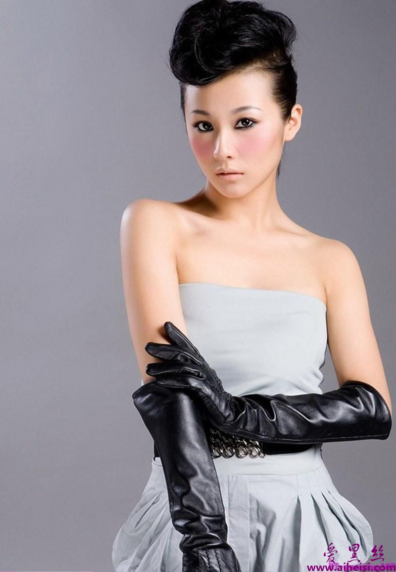 中国美女明星宁露性感时尚高清写真