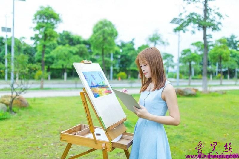 美术女孩户外清纯可人唯美写真