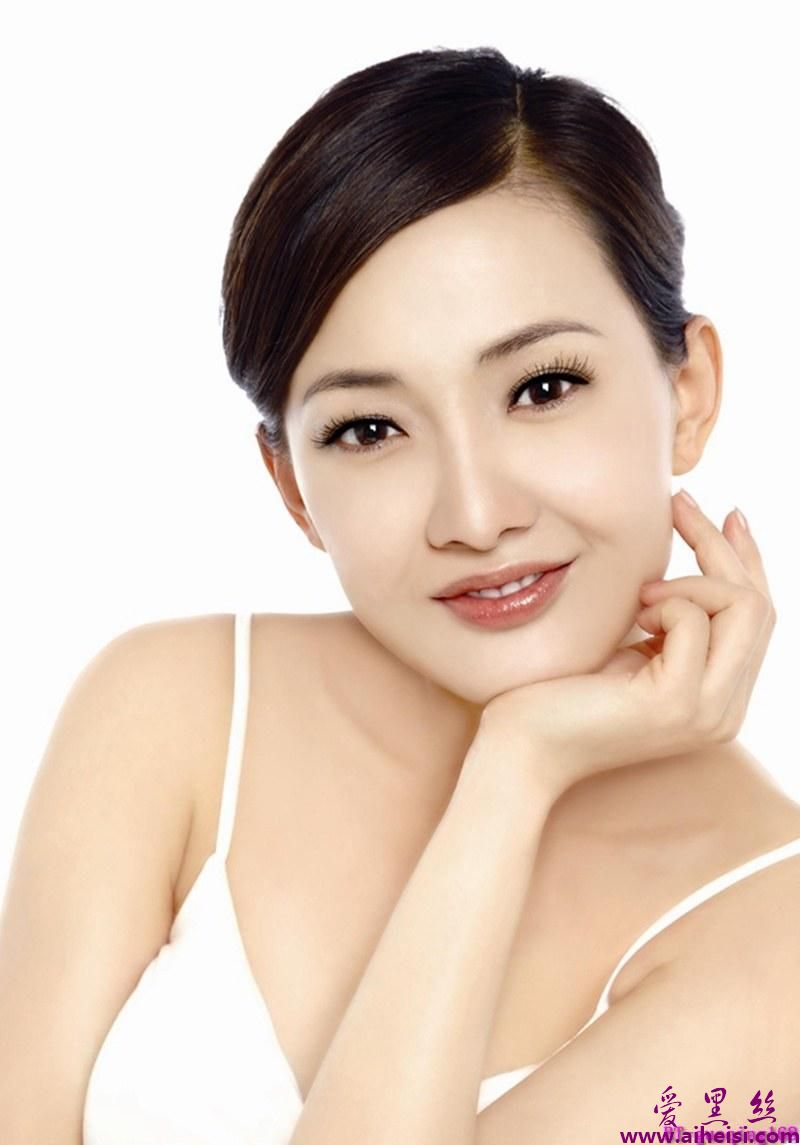 中国美女影星牛莉早期写真