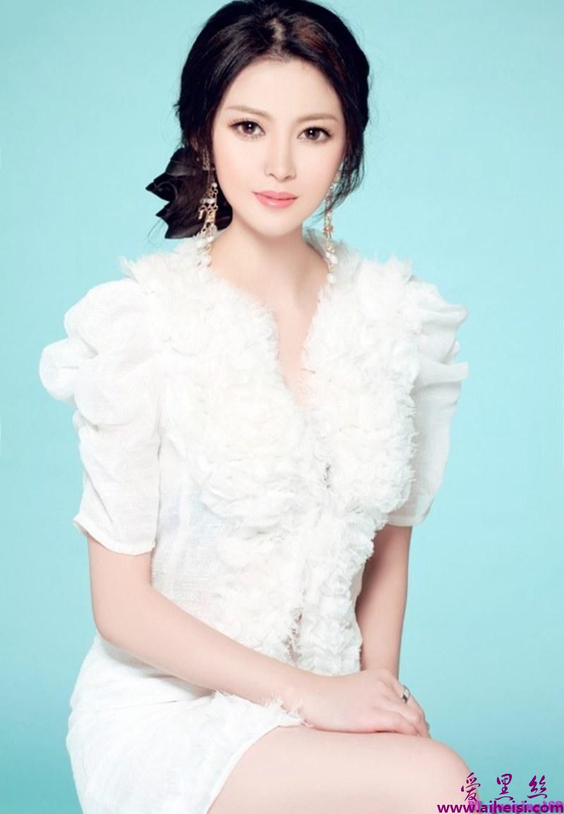 中国美女明星裴里惠初秋性感写真