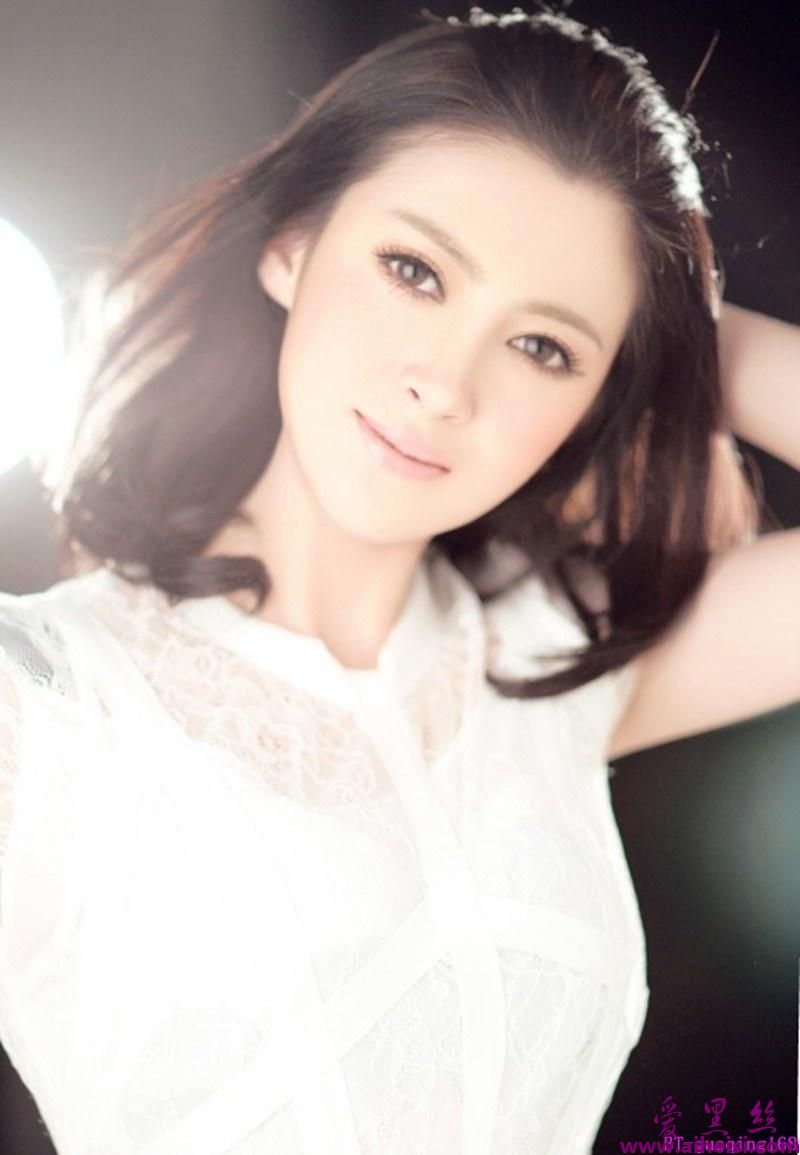 中国美女明星裴里惠初秋性感写真