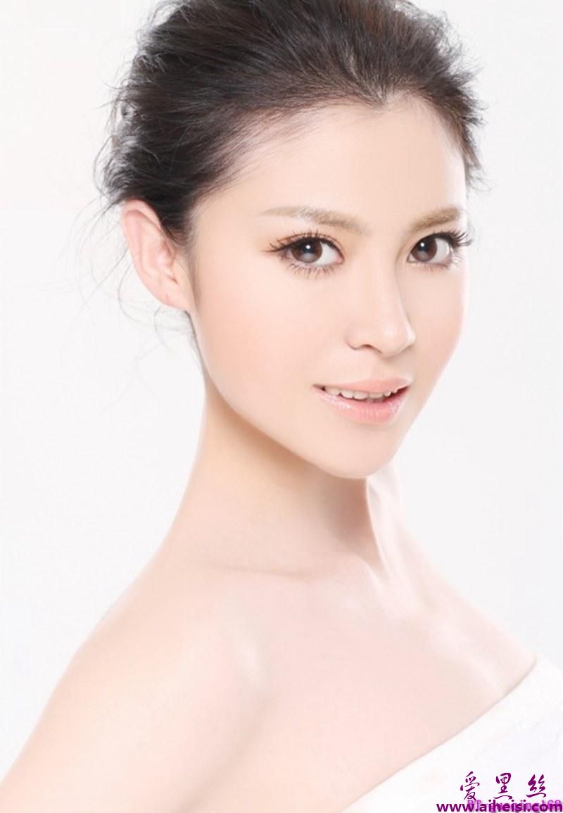 中国美女明星裴里惠初秋性感写真