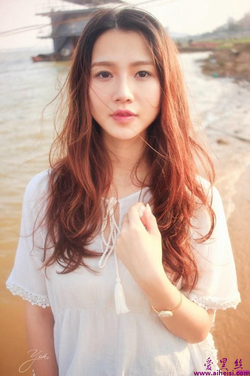 清纯的风筝美少女甜美可爱写真青春无敌