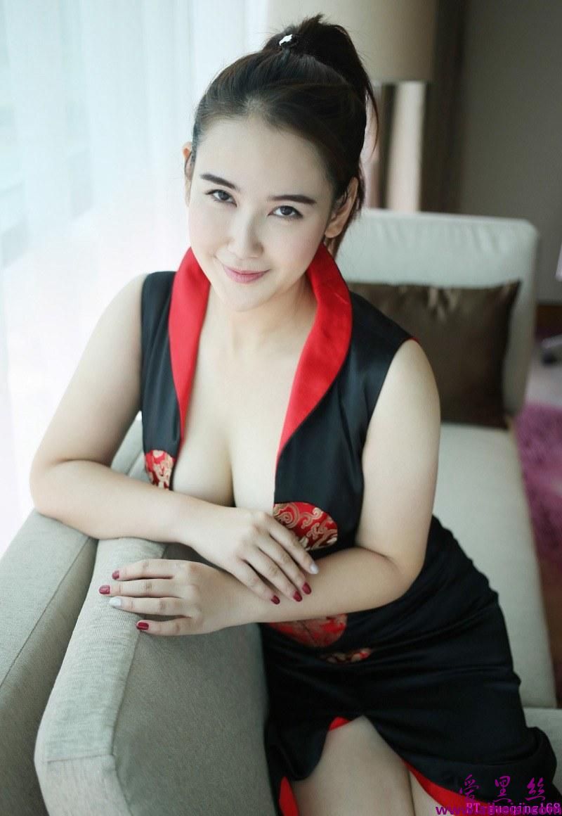 巨乳熟女猫本amy女性艺术照片
