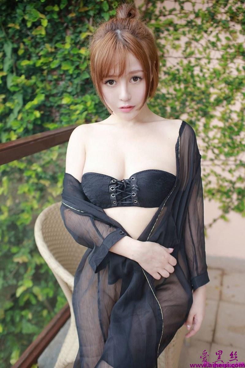 性感女神艾莉整形归来风骚依旧高清大图
