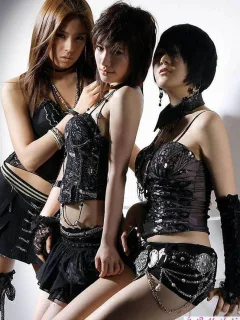 冷艳的美女